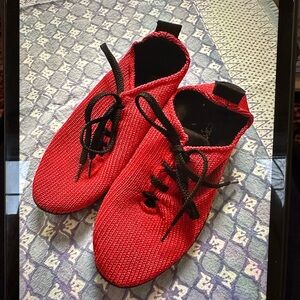 Arcopedico Red and Black Knit Sneakers